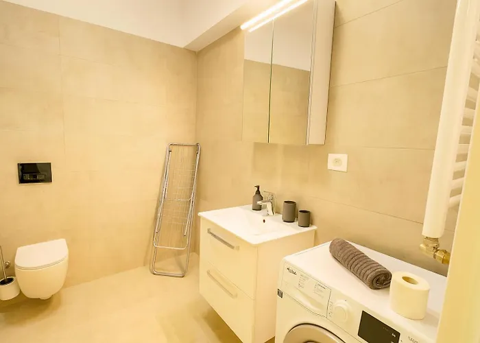 Διαμέρισμα Moon Charm Free Parking *